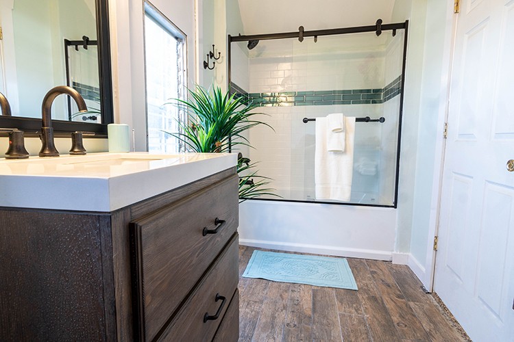 Rick LaFaver of Wood Work Life gave his mother in law a house warming gift of a lifetime by completing a gorgeous bathroom remodel in her new home.