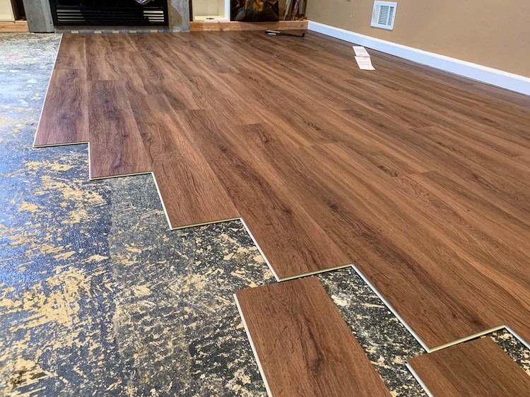 Chris Heider takes on a DIY vinyl flooring install project to refresh his family room space. Check out the finished product featuring Lifeproof floors.