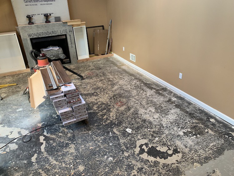 Chris Heider takes on a DIY vinyl flooring install project to refresh his family room space. Check out the finished product featuring Lifeproof floors.