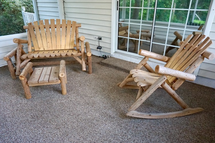 How to Improve the Look of Wood Patio Furniture with Olympic Elite Solid Stain